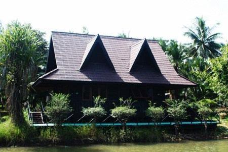 Water Land Golf Resort & Spa Phitsanulok Δωμάτιο φωτογραφία
